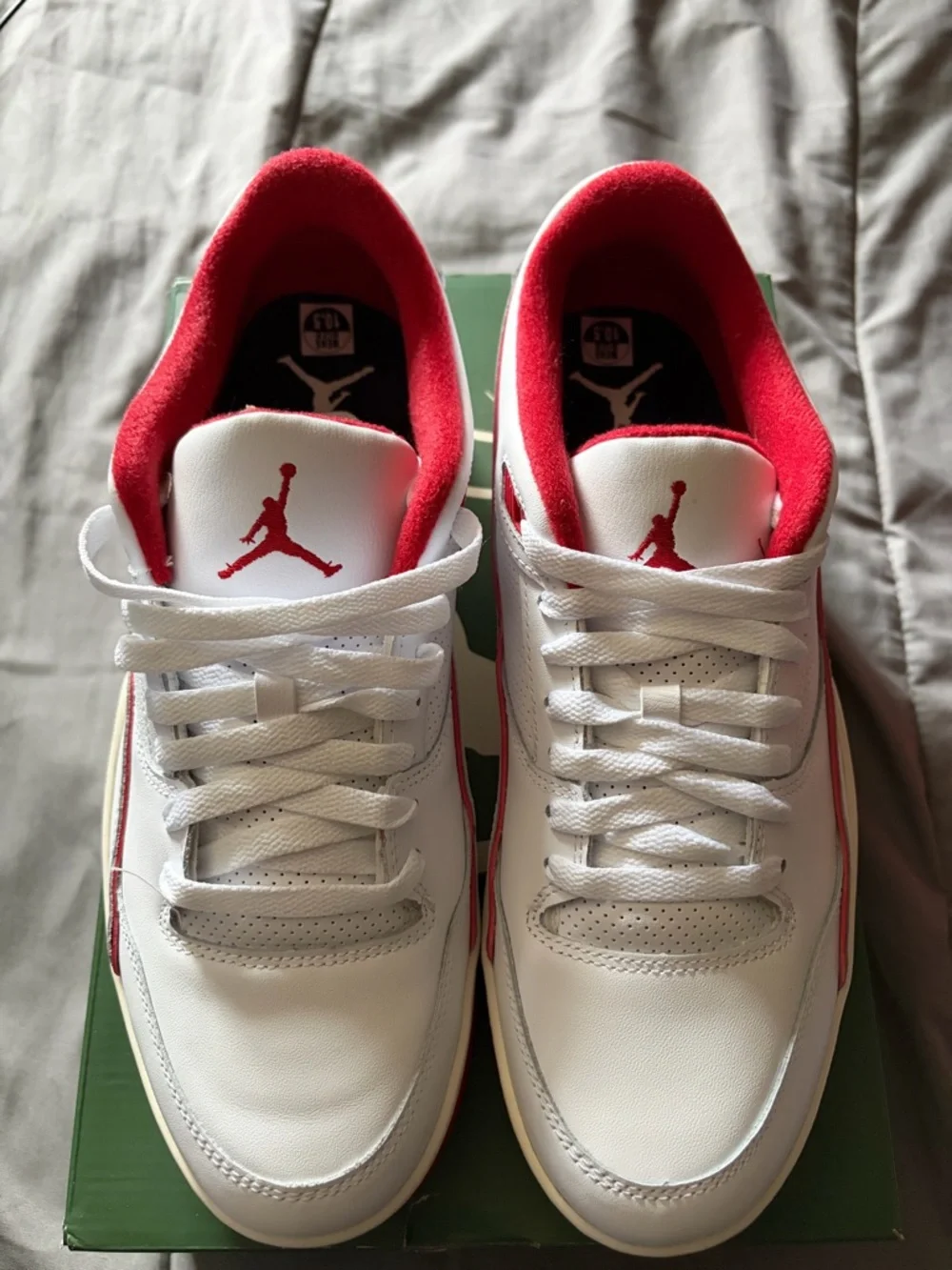 Jordan Men's Flight Court White Sail, Black/Red Varsity Size 10.5